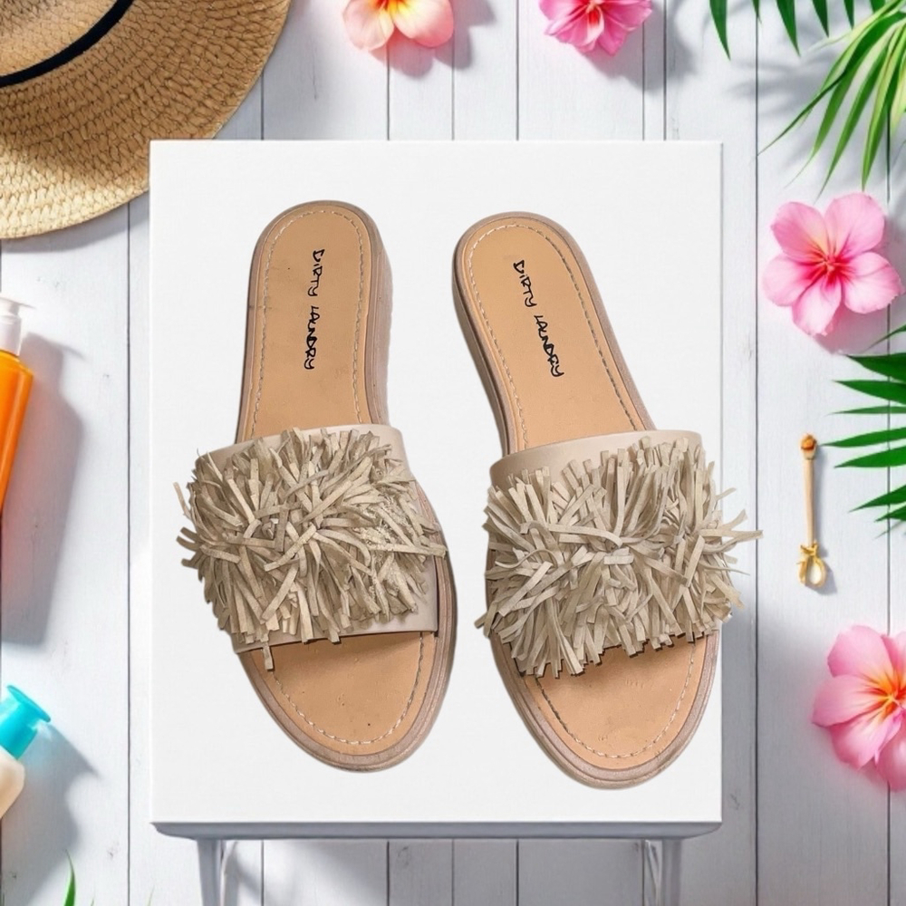 Dirty Laundry Beige Tan Fringe/Pom Paseo Slides Sandals Beach Shoes Women Sz 11
